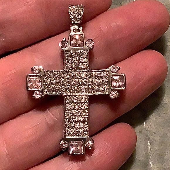 Large Statement Cross Sterling Silver - Picture 4 of 8